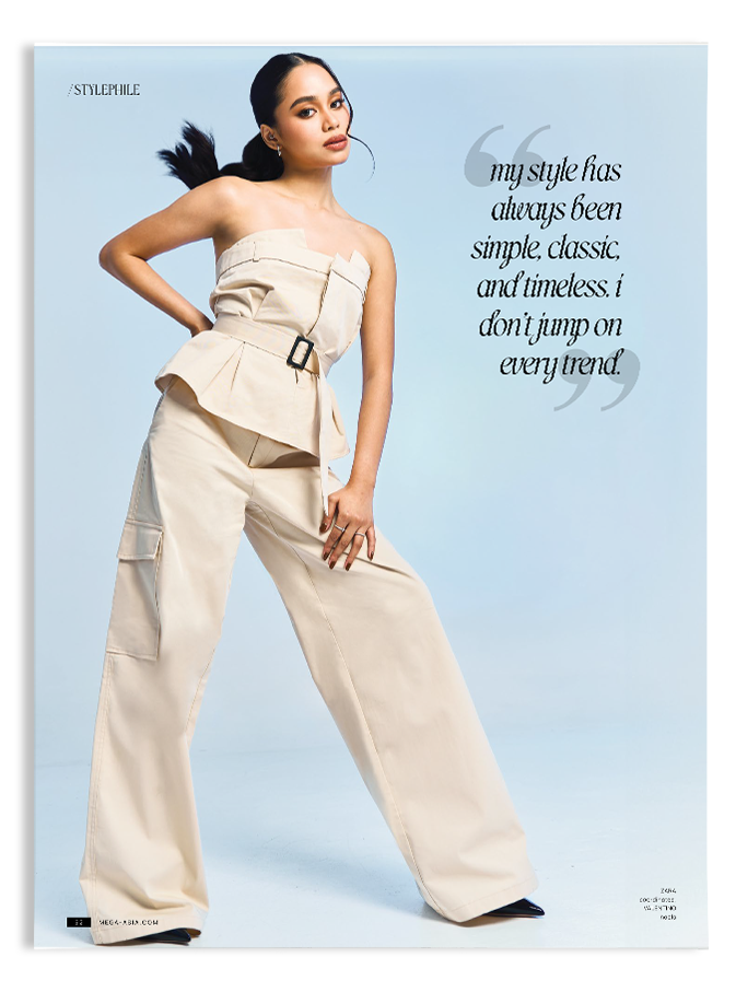 MEGA - Volume IV  - Ho Ngoc Ha & Pia Wurtzbach